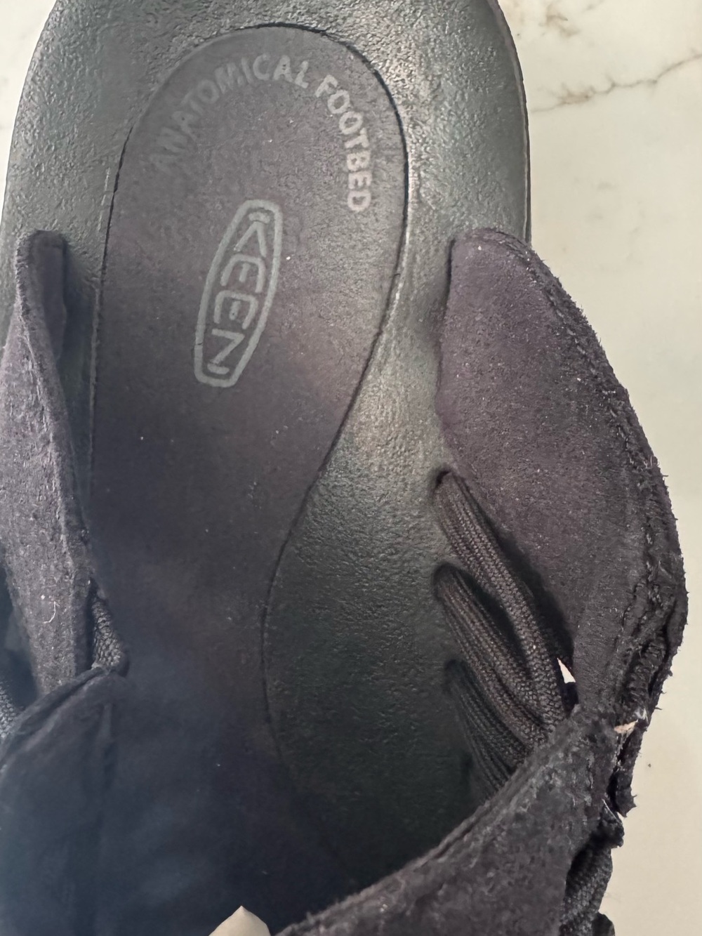 Keen Uneek mules black size 39 (8.5) - Picture 2 of 6
